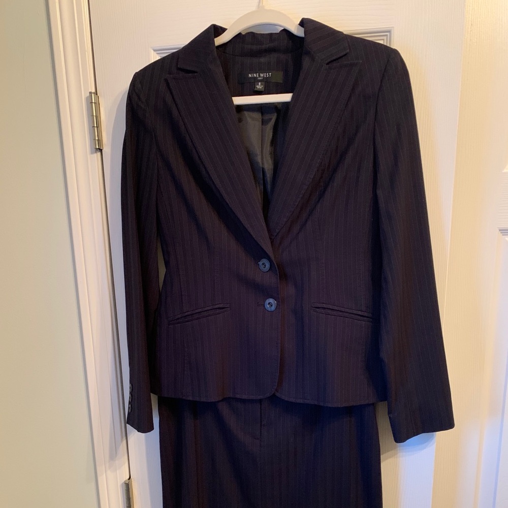 Nine West Women’s Skirt Suit